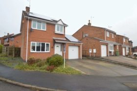 3 bedroom Detached t...